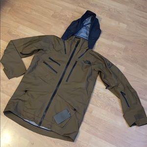 NWT The North Face Brigandine FUTURELIGHT Jacket